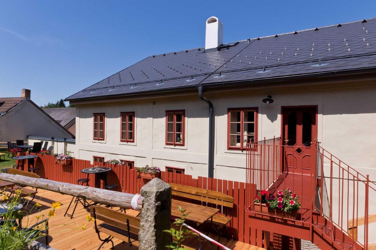 Mestansky Dum - Kulturni Pamatka Mlynska 119 Jindřichŭv Hradec Exteriör bild