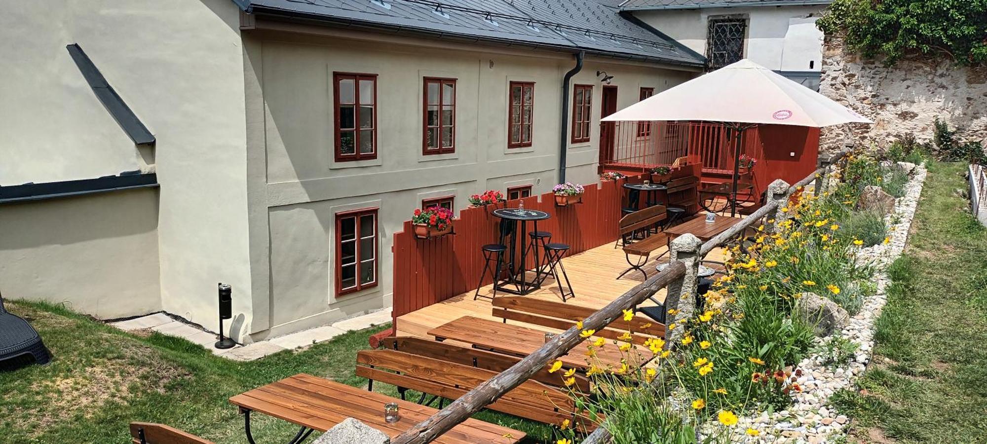 Mestansky Dum - Kulturni Pamatka Mlynska 119 Jindřichŭv Hradec Exteriör bild
